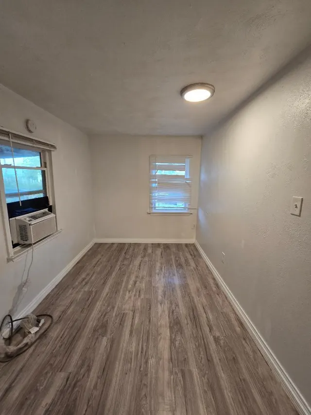 Photo 7 — 702 N Ave O, Lamesa, TX 79331
