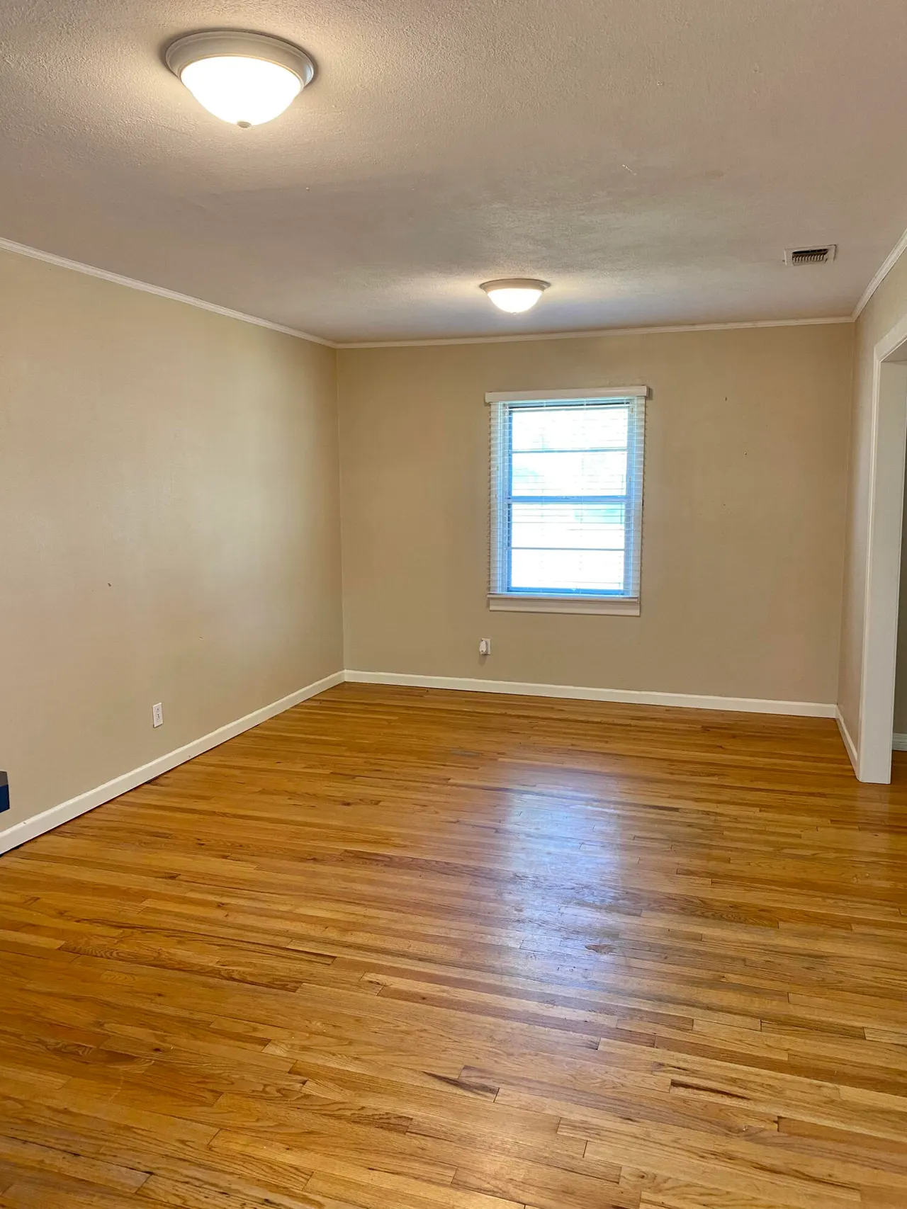 Photo 14 — 3207 29th Street, Lubbock, TX 79410