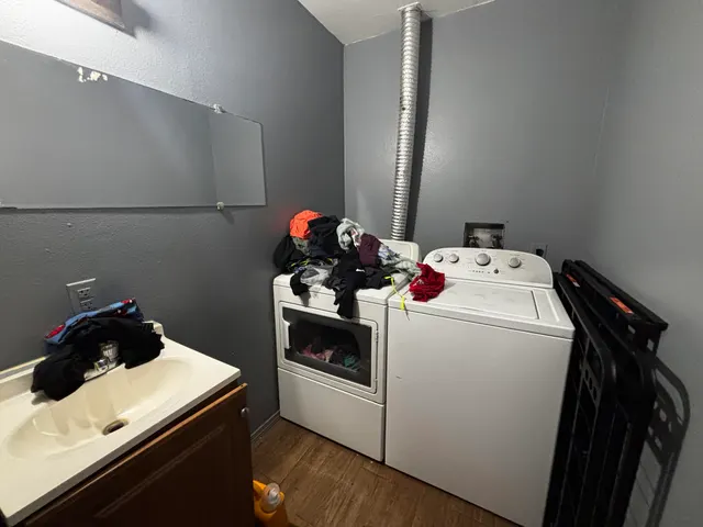 Photo 8 — 1506 Bates Street, Lubbock, TX 79401