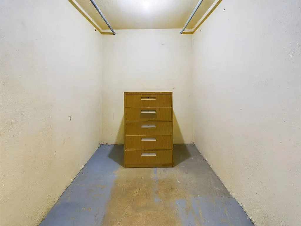 Photo 11 — 225 S 9th Street, Slaton, TX 79364