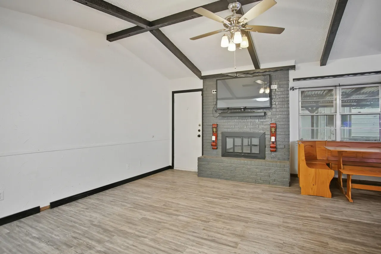 Photo 2 — 5410 49th Street, Lubbock, TX 79414