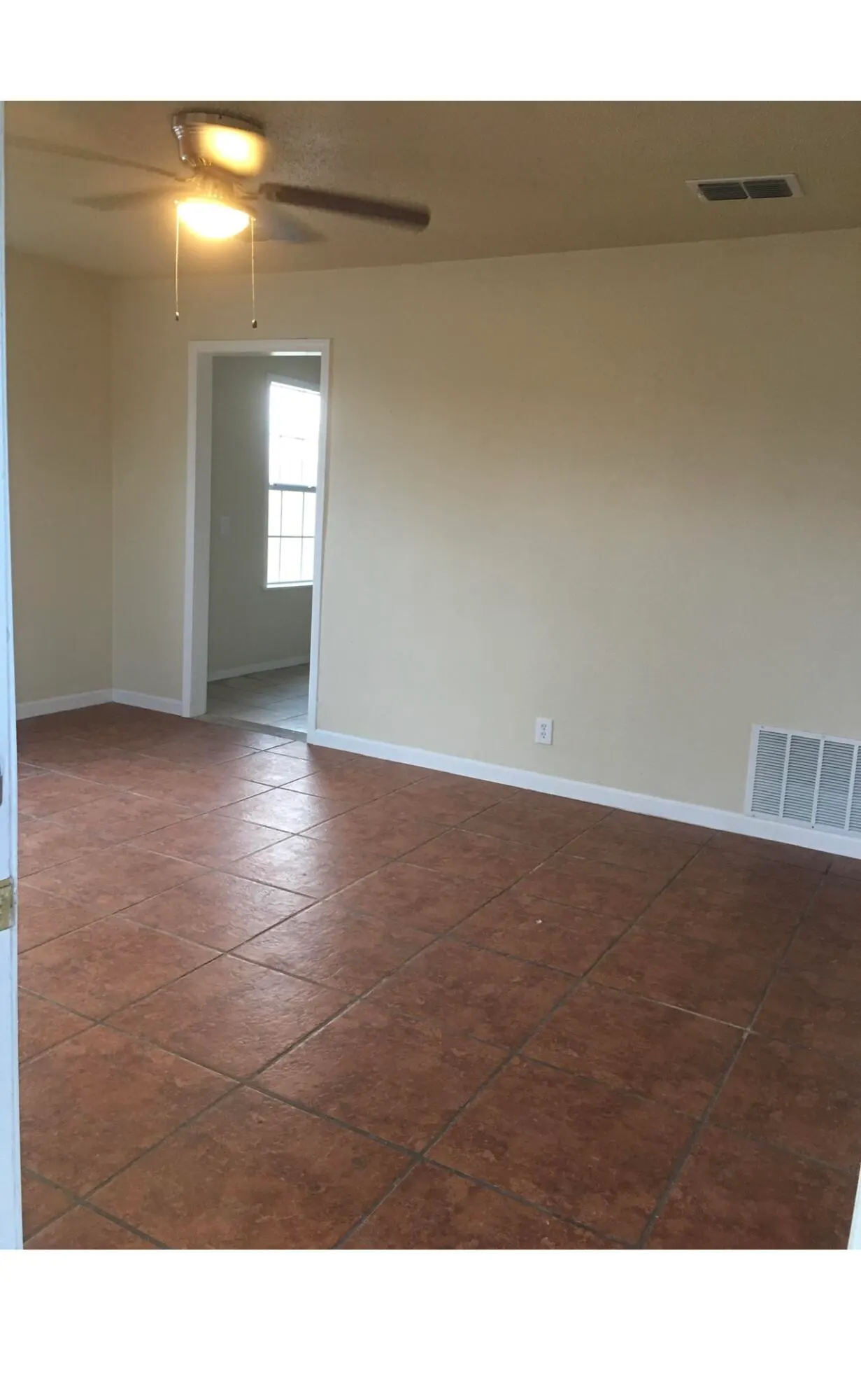 Photo 2 — 1323 E 16th Street, Lubbock, TX 79403