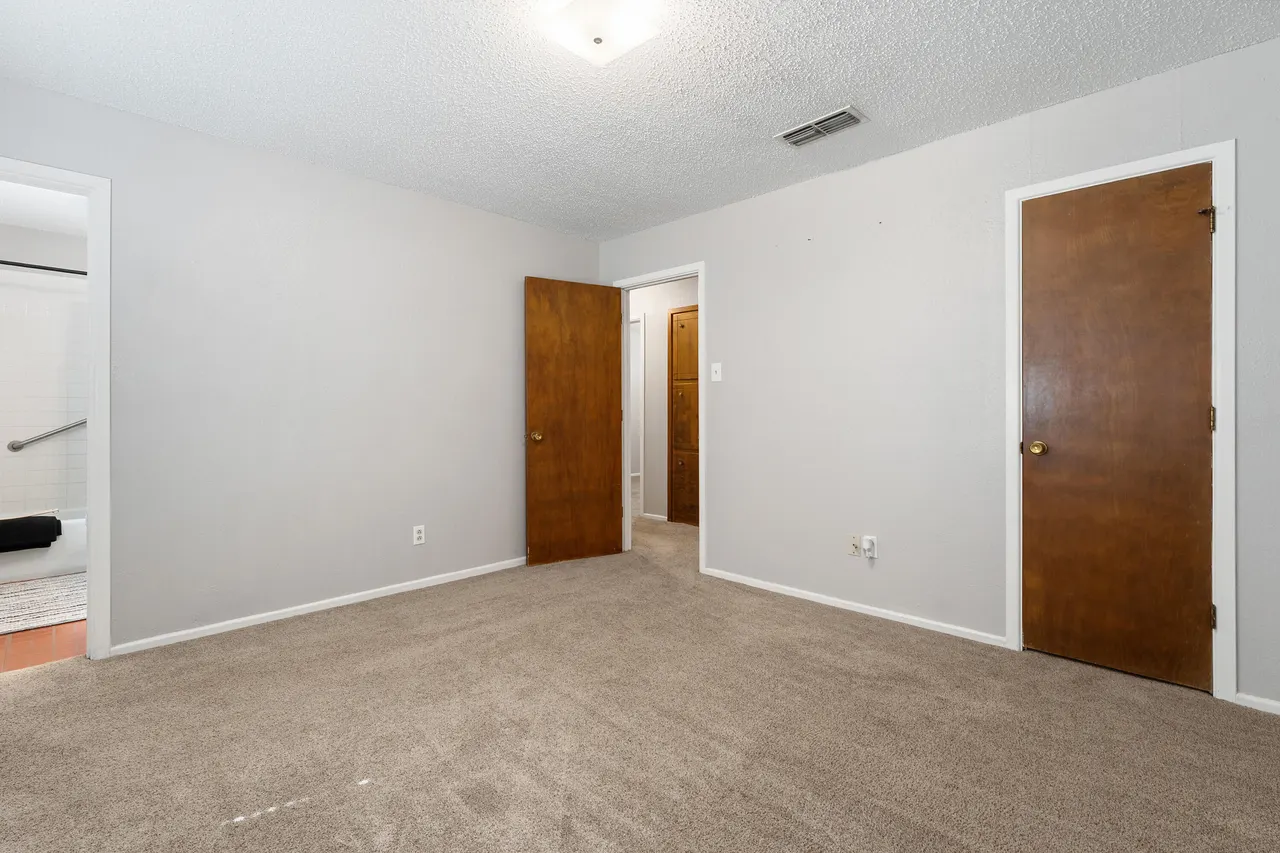 Photo 13 — 1317 5th Street, Shallowater, TX 79363