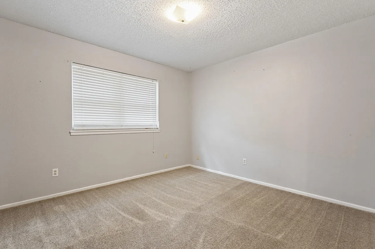 Photo 15 — 1317 5th Street, Shallowater, TX 79363