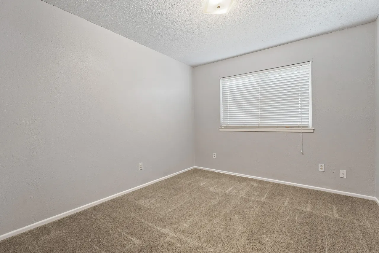 Photo 17 — 1317 5th Street, Shallowater, TX 79363