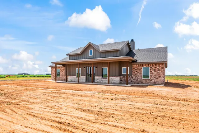 Photo 3 — 8115 County Rd 6100, Shallowater, TX 79363