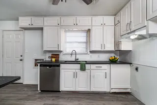 Sold home at 721 N Floyd Avenue