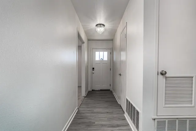 Photo 7 — 721 N Floyd Avenue, Tulia, TX 79088