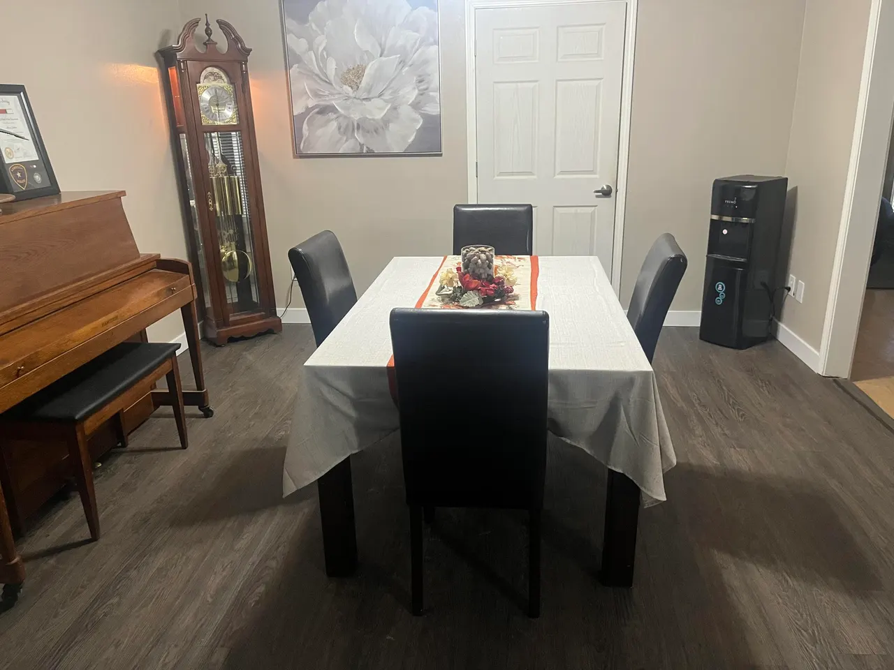 Photo 7 — 5004 52nd Street, Lubbock, TX 79414