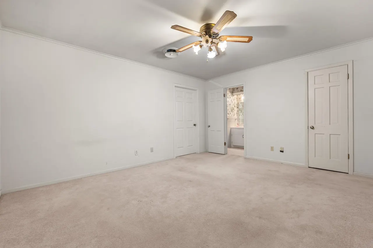 Photo 19 — 905 W Virginia Street, Floydada, TX 79235