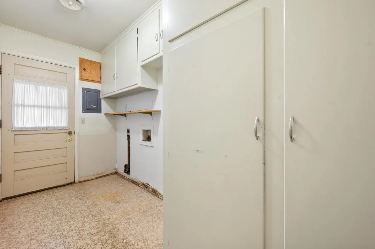 Photo 22 — 905 W Virginia Street, Floydada, TX 79235