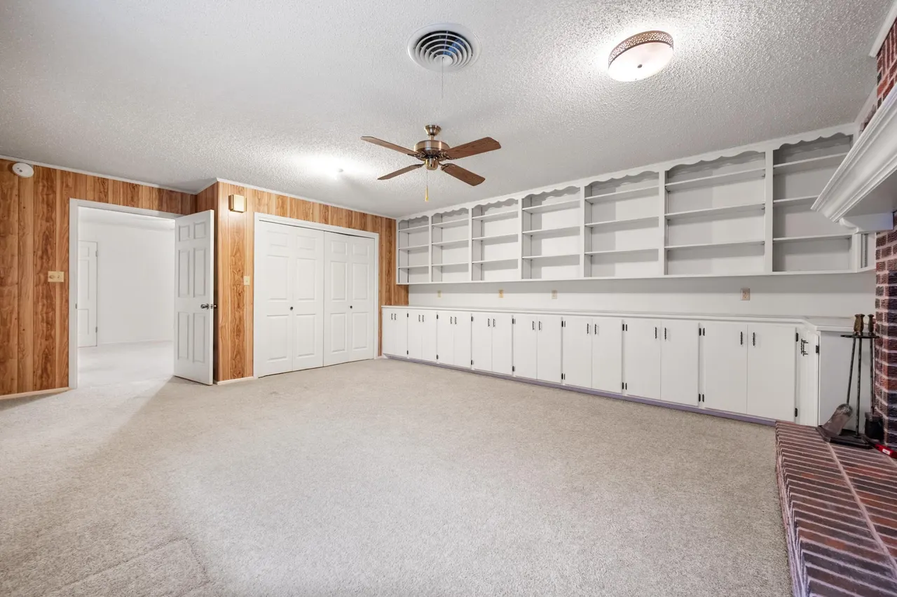 Photo 23 — 905 W Virginia Street, Floydada, TX 79235
