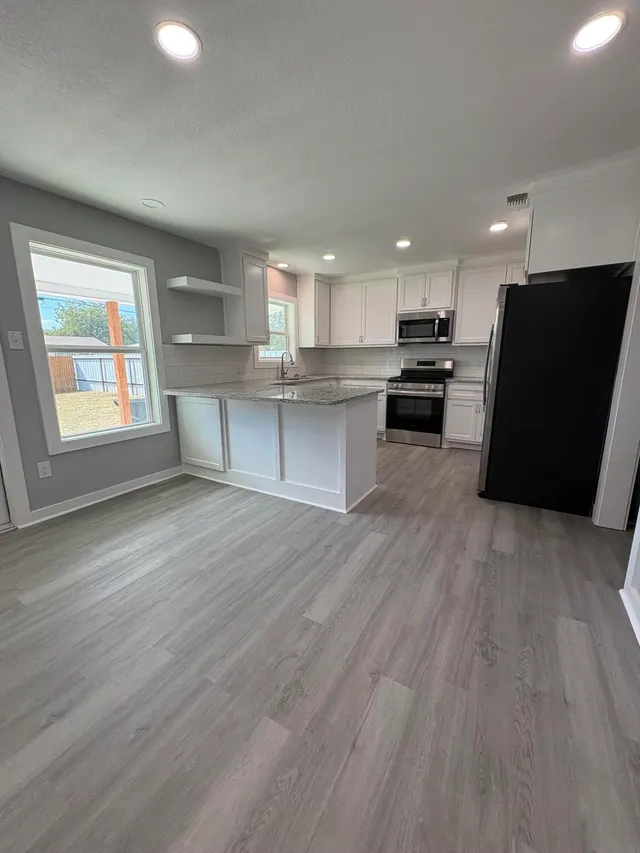Photo 5 — 4811 41st Street, Lubbock, TX 79414