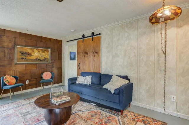 Photo 7 — 2304 28th Street, Lubbock, TX 79411