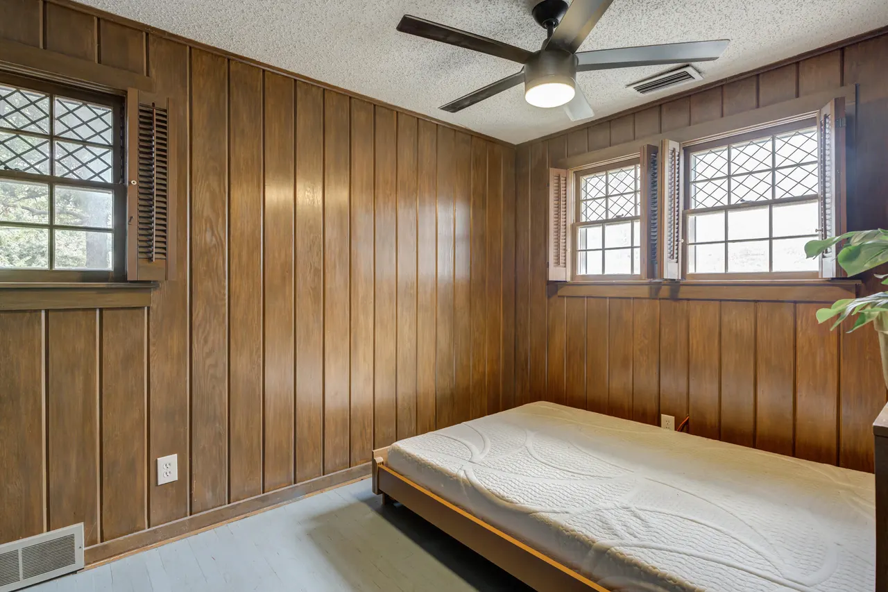 Photo 26 — 2304 28th Street, Lubbock, TX 79411