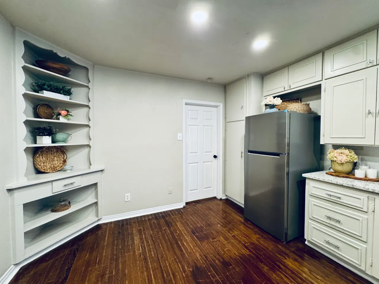 Photo 6 — 2509 30th Street, Lubbock, TX 79410