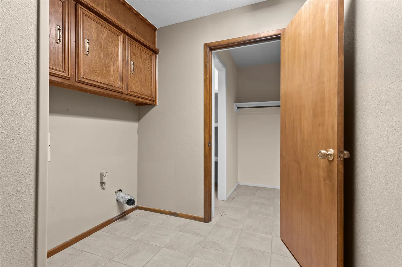 Photo 29 — 741 Barton Lane, Levelland, TX 79336