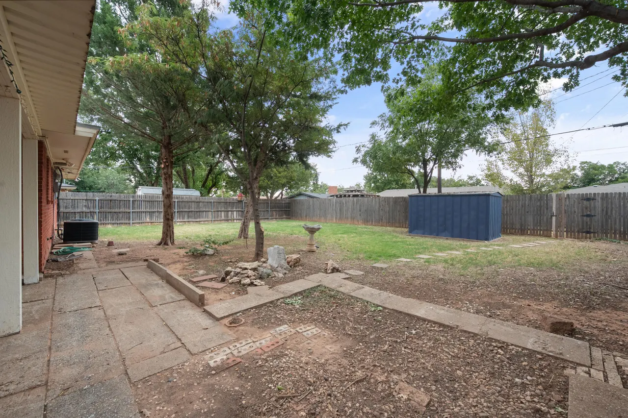 Photo 25 — 4915 11th Street, Lubbock, TX 79416