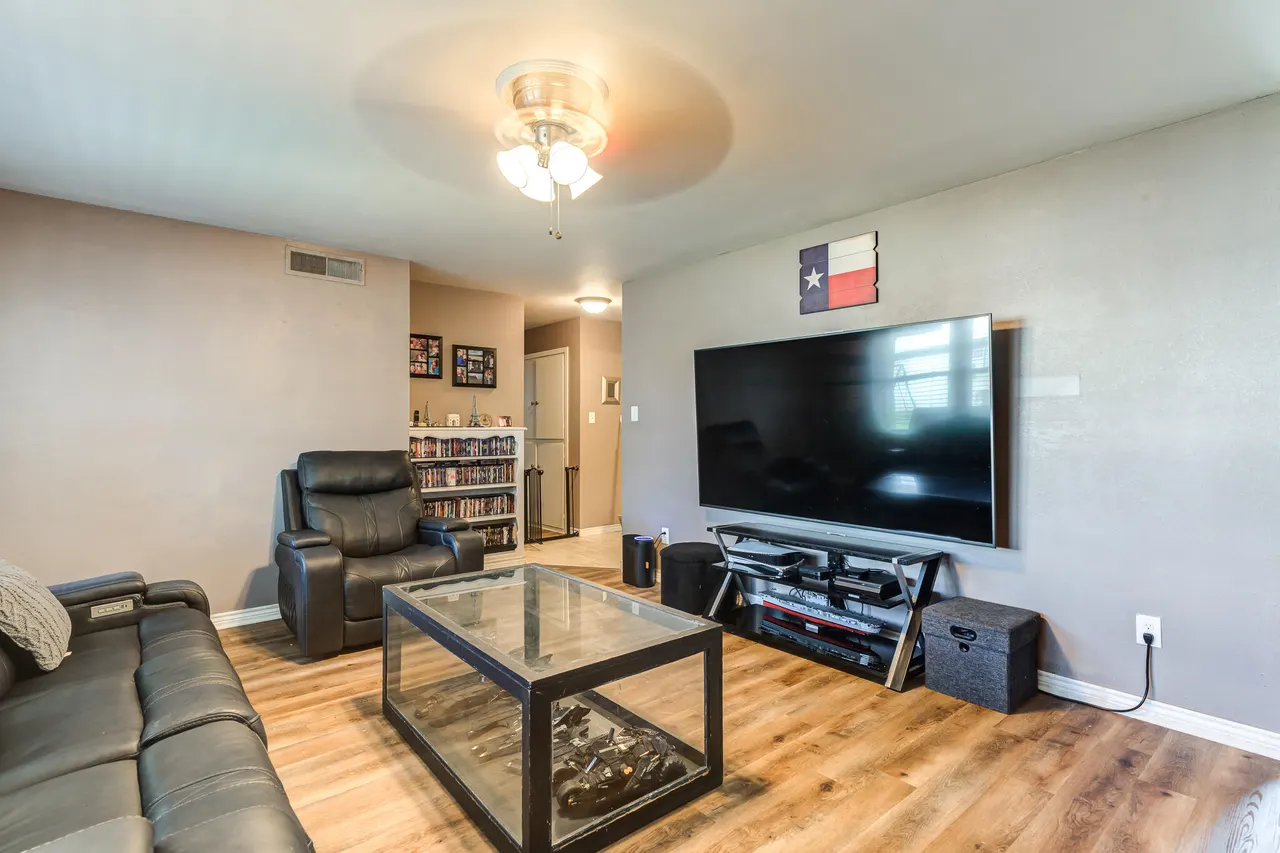 Photo 9 — 4902 46th Street, Lubbock, TX 79414
