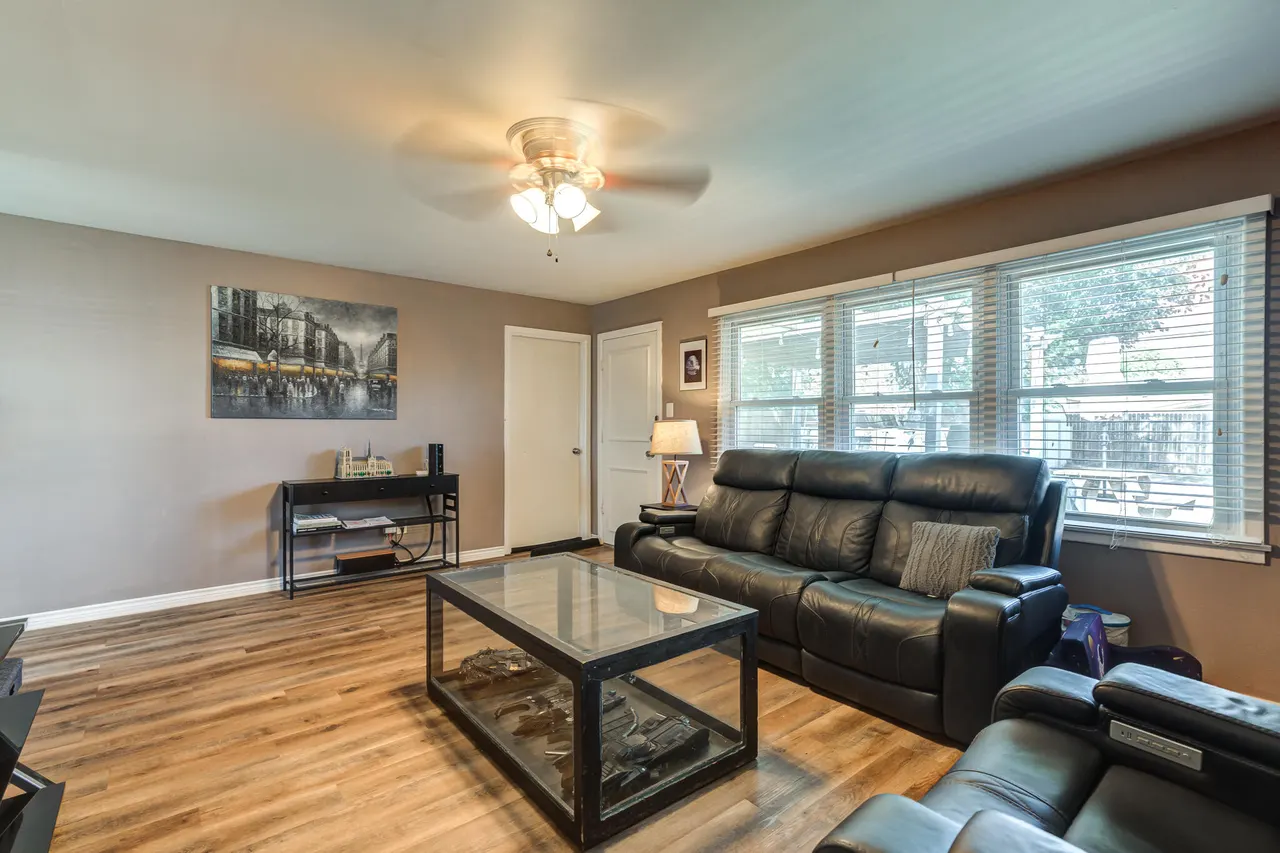 Photo 5 — 4902 46th Street, Lubbock, TX 79414