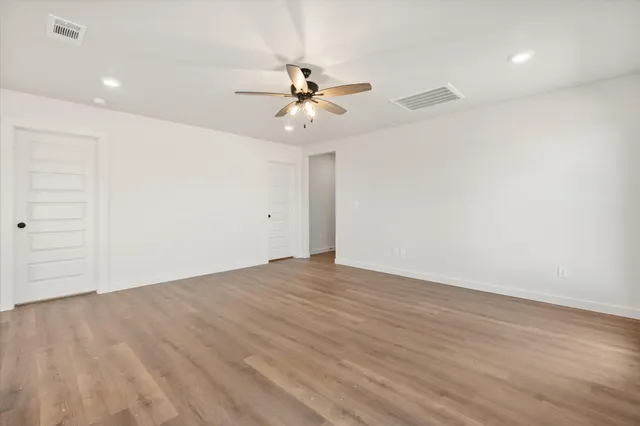 Photo 6 — 6303 Volney Avenue, Lubbock, TX 79407