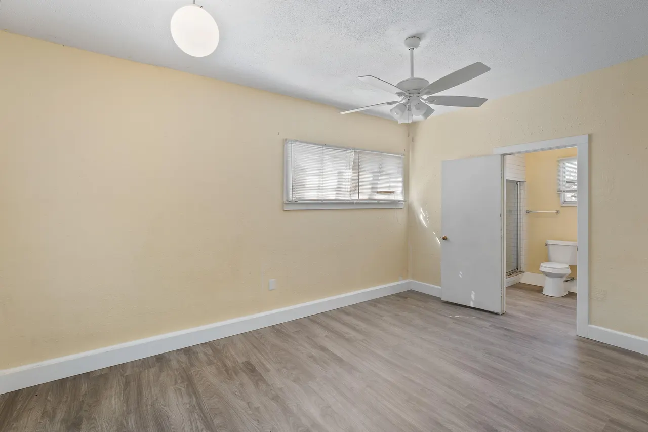 Photo 5 — 2412 30th Street, Lubbock, TX 79411