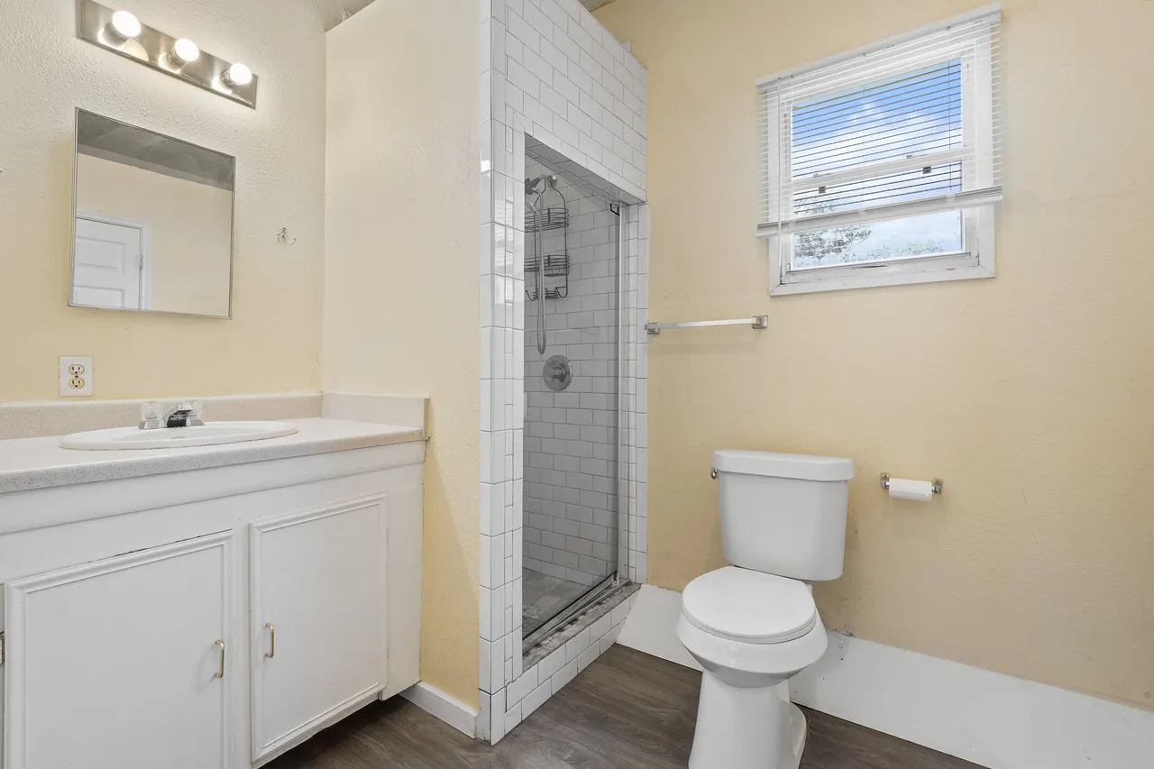 Photo 7 — 2412 30th Street, Lubbock, TX 79411