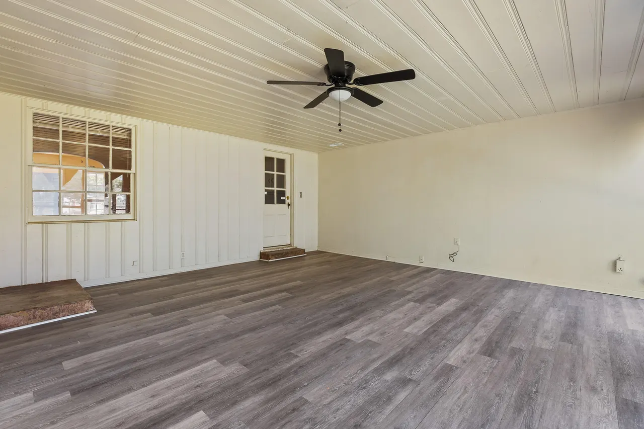 Photo 22 — 2412 30th Street, Lubbock, TX 79411