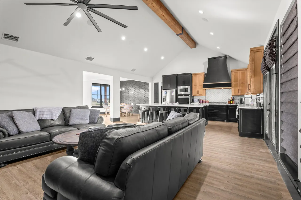 Photo 9 — 6213 N C R 1500, Shallowater, TX 79363