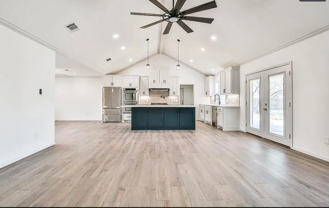 Photo 2 — 2514 Marlboro Street, Lubbock, TX 79415