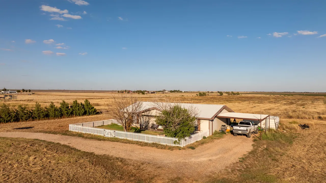 Photo 5 — 13118 N County Road 1500, Shallowater, TX 79363