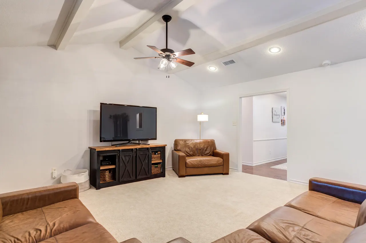 Photo 19 — 5 W Brookhollow Drive, Ransom Canyon, TX 79366