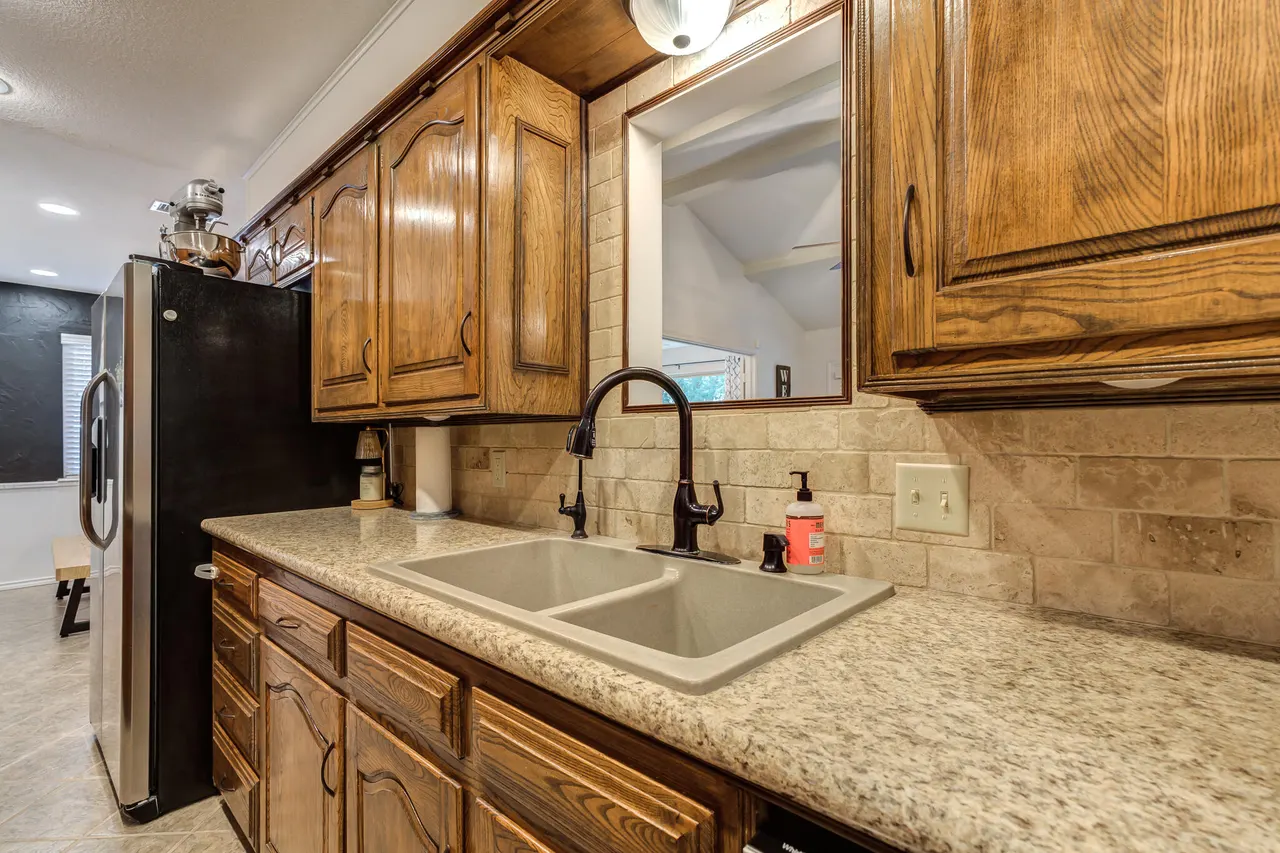 Photo 39 — 5 W Brookhollow Drive, Ransom Canyon, TX 79366
