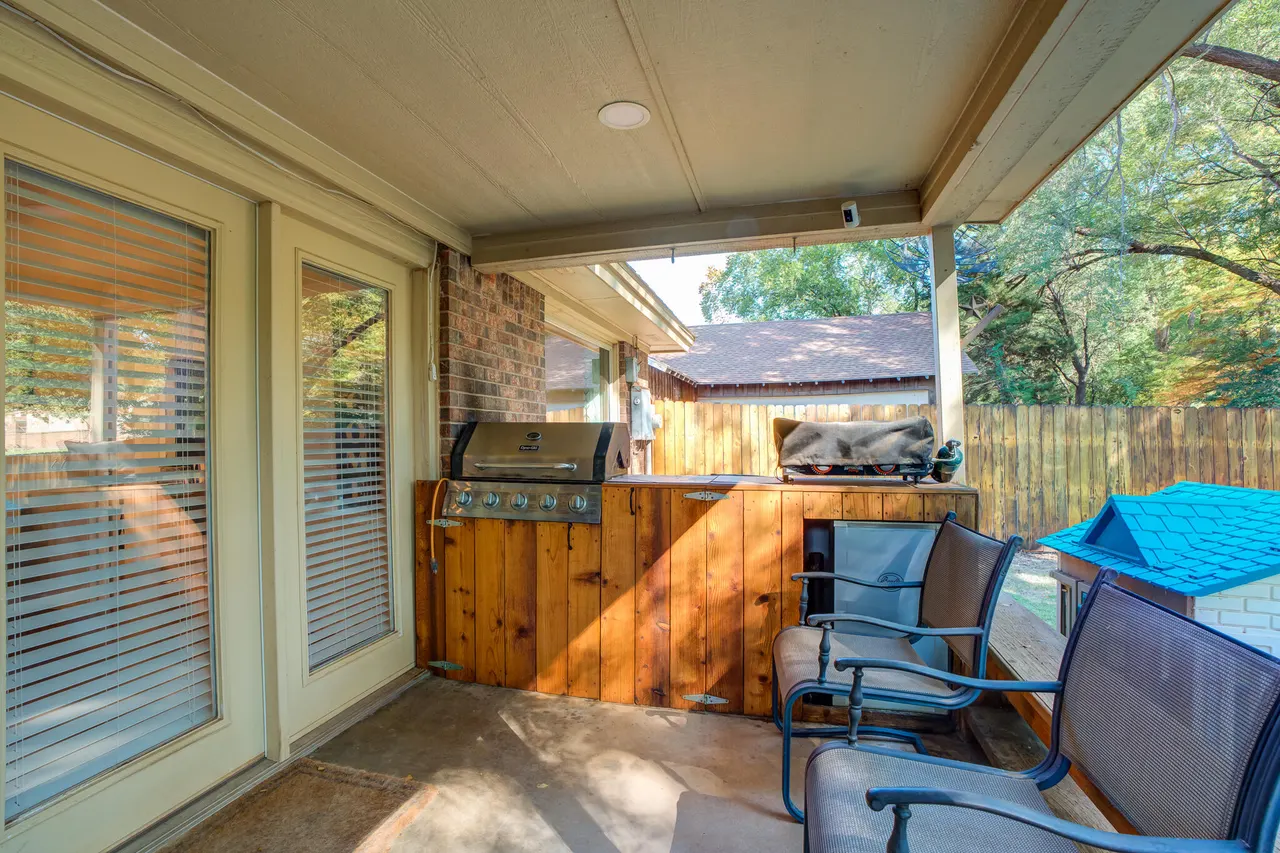 Photo 12 — 5 W Brookhollow Drive, Ransom Canyon, TX 79366