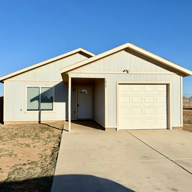 Front exterior — 1012 David Avenue, Lubbock, TX 79403
