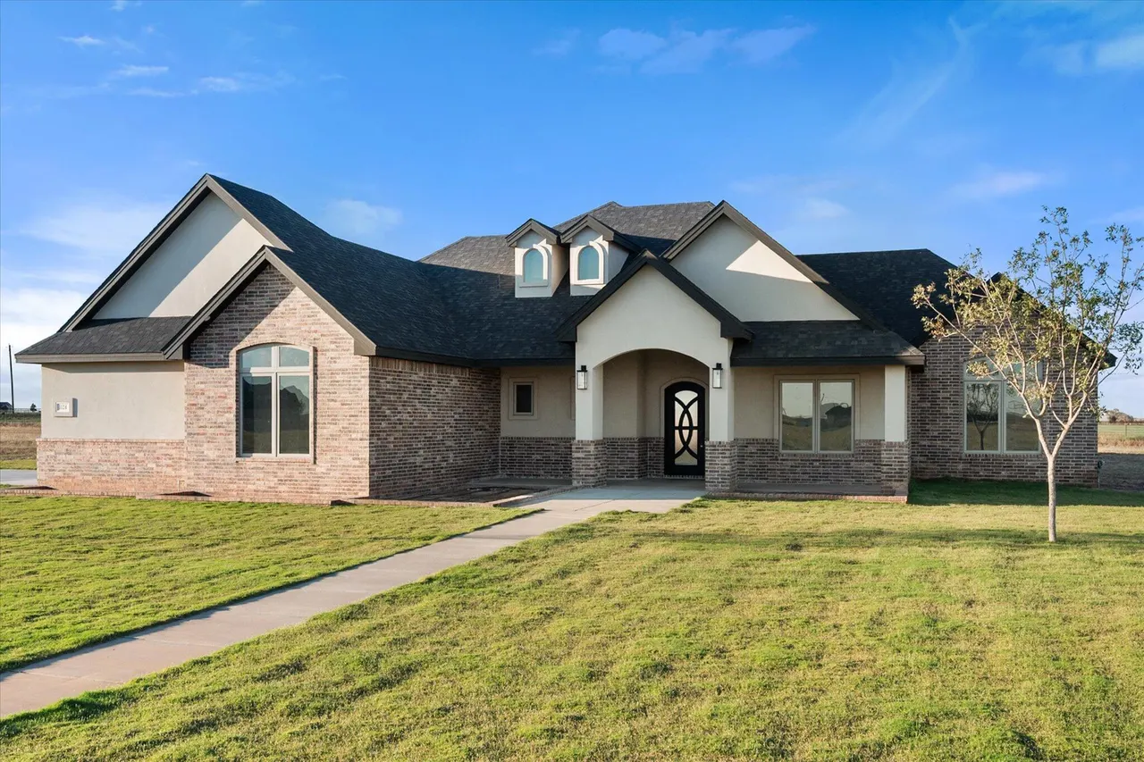 Photo 2 — 1124 Cooper Drive, New Home, TX 79383