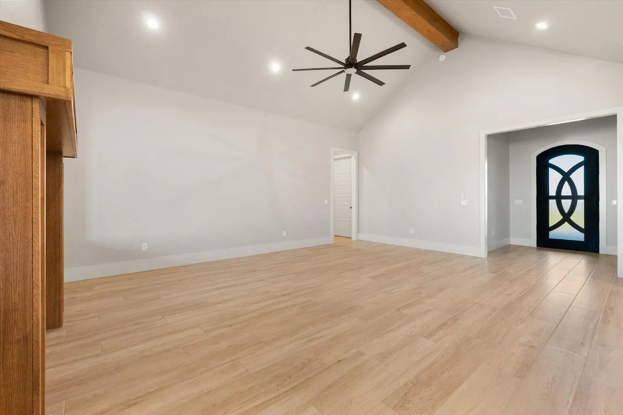 Photo 8 — 1124 Cooper Drive, New Home, TX 79383