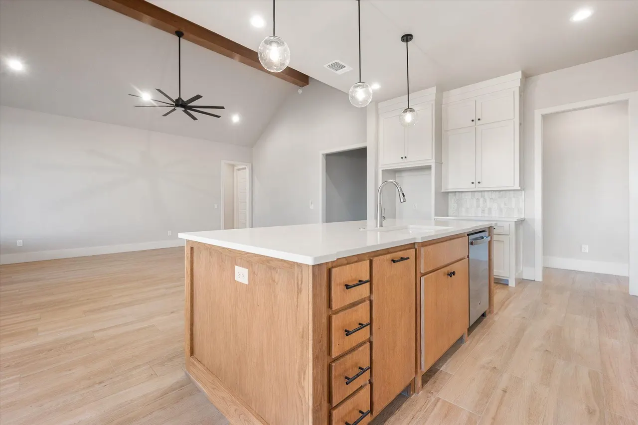 Photo 11 — 1124 Cooper Drive, New Home, TX 79383