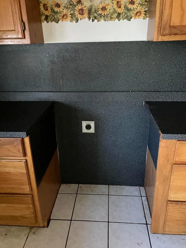 Photo 7 — 305 SE 8th Street, Plainview, TX 79072