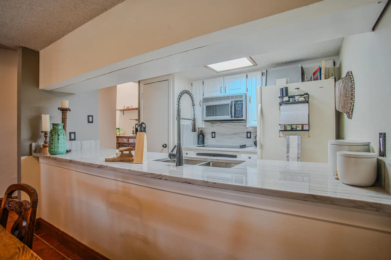 Photo 10 — 4606 55th Drive # B, Lubbock, TX 79414
