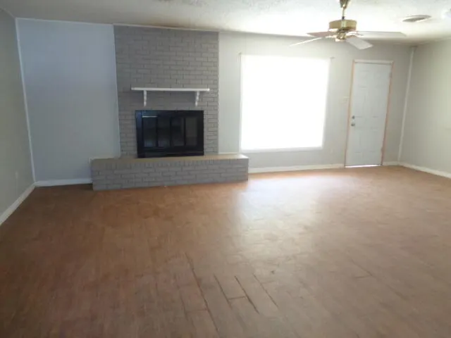 Photo 2 — 2405 N 3rd Street, Tahoka, TX 79373