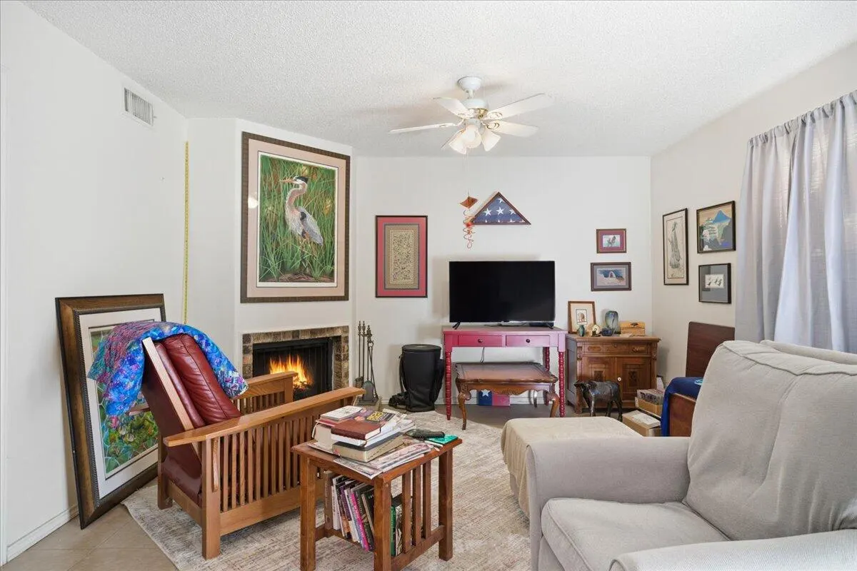 Photo 7 — 7407 Avenue X, Lubbock, TX 79423