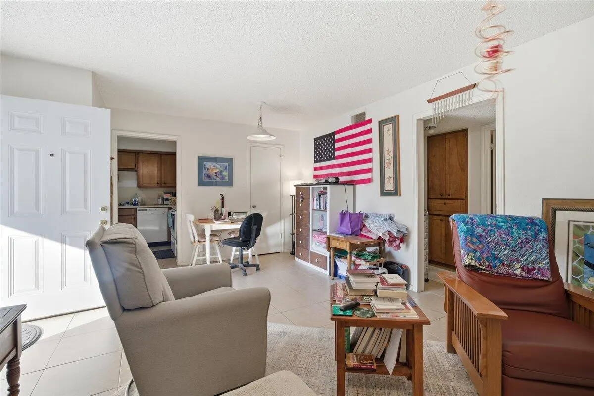 Photo 9 — 7407 Avenue X, Lubbock, TX 79423