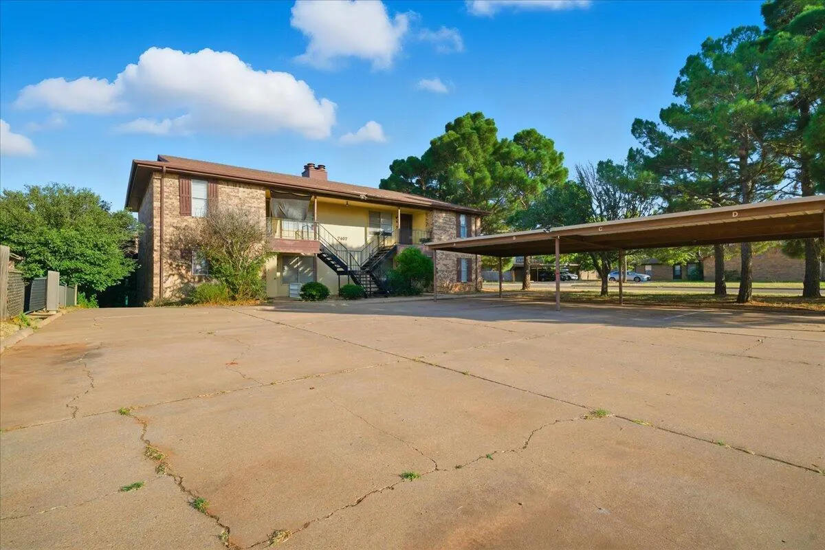 Photo 2 — 7407 Avenue X, Lubbock, TX 79423