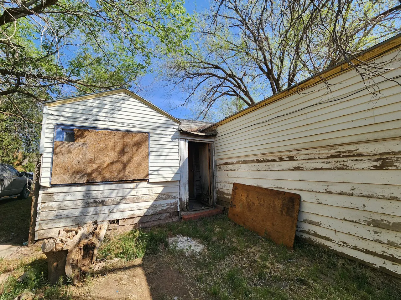 Photo 2 — 1917 22nd Street, Lubbock, TX 79411