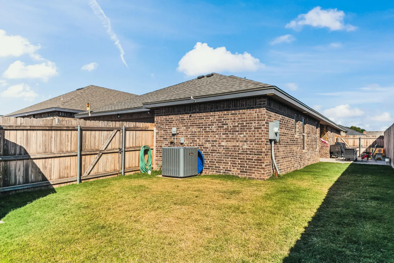 Photo 19 — 203 Cowboy Lane, Wolfforth, TX 79382