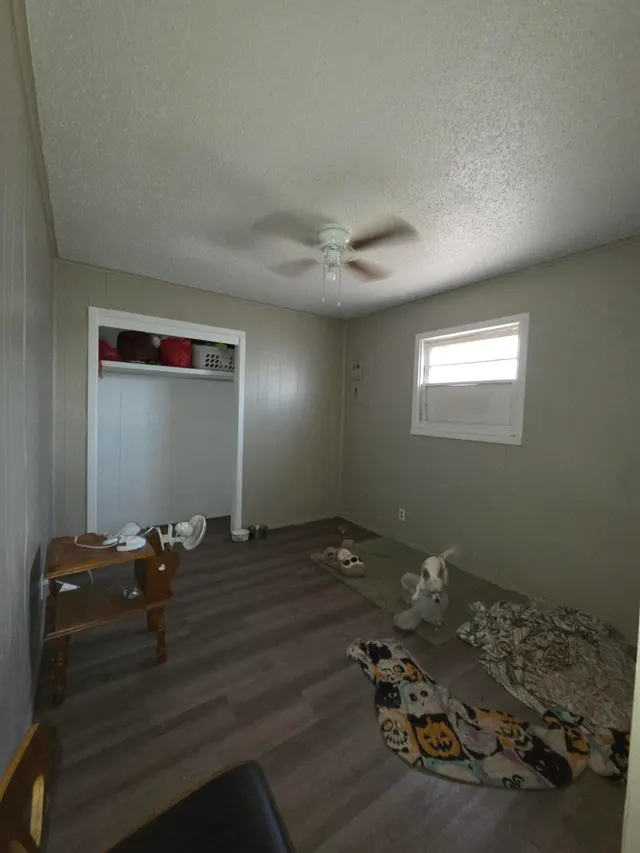 Photo 3 — 402 39th Street, Lubbock, TX 79404