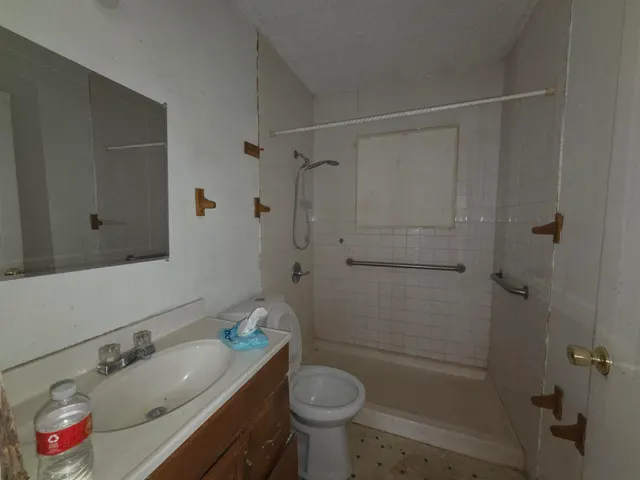 Photo 5 — 607 Zenith Avenue, Lubbock, TX 79403