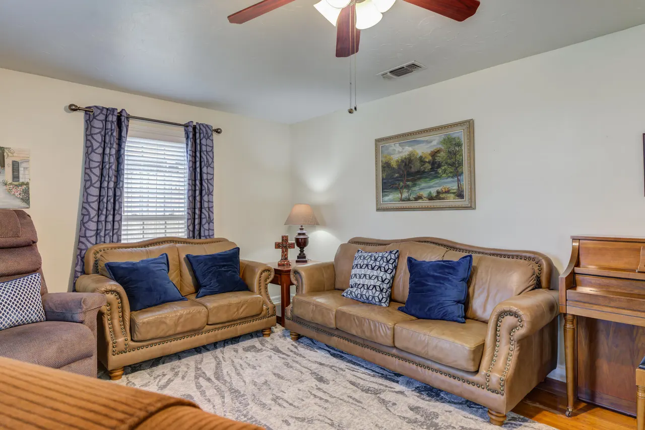 Photo 6 — 916 E Tate Street, Brownfield, TX 79316