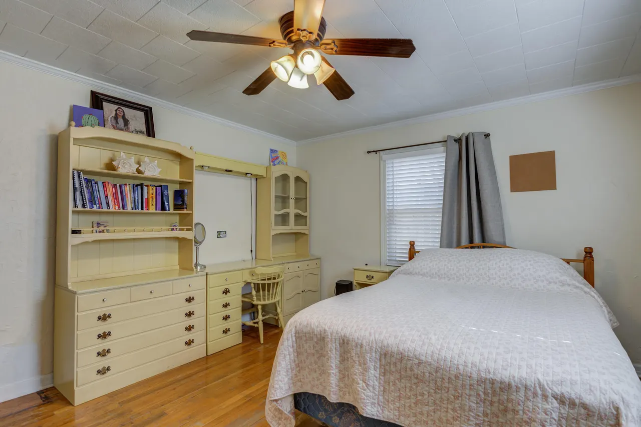Photo 27 — 916 E Tate Street, Brownfield, TX 79316